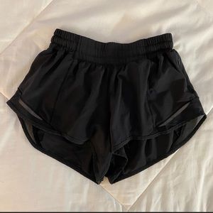 Lululemon hotty hot shorts